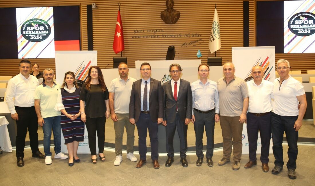 Spor Şenlikleri’nde görev alanlara teşekkür plaketi 22. NİLÜFER ULUSLARARASI SPOR ŞENLİKLERİ’NDE EMEĞİ GEÇENLERE TEŞEKKÜR PLAKETİ VERİLDİ.