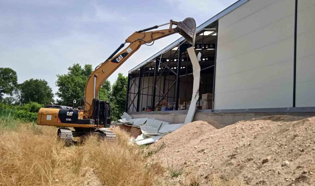 NİLÜFER BELEDİYESİ, ÜRÜNLÜ VE ALADDİNBEY MAHALLELERİNDE TARIM ARAZİLERİ ÜZERİNE İMARA