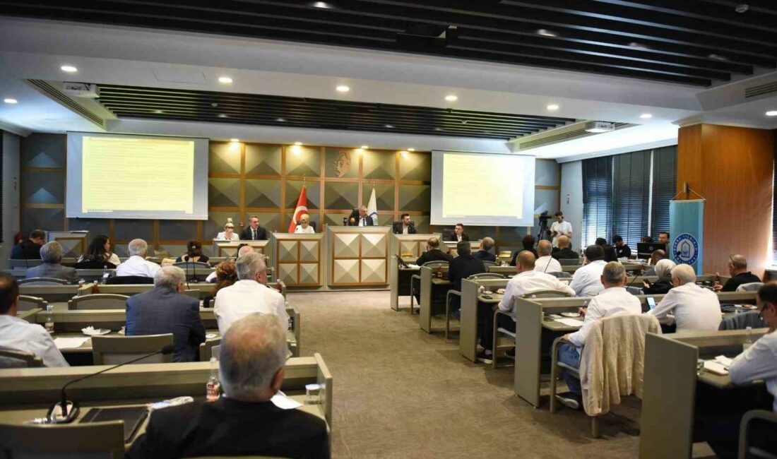 Yıldırım’dan Bursaspor’a destek YILDIRIM’DAN BURSASPOR’A DESTEK