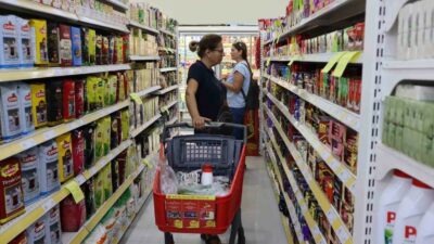 BURSA’NIN İLK YEREL MARKET ZİNCİRİ ÖZHAN MARKET, “DOLU DOLU İNDİRİMLER”