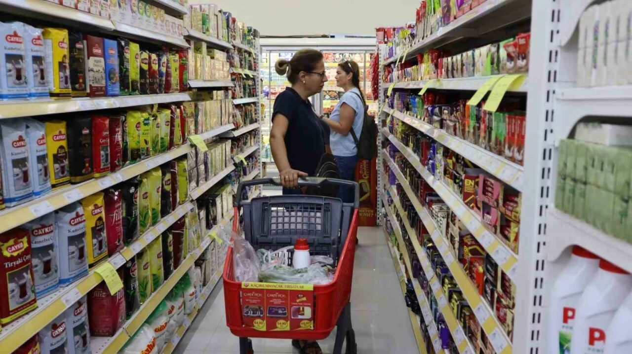 BURSA’NIN İLK YEREL MARKET ZİNCİRİ ÖZHAN MARKET, “DOLU DOLU İNDİRİMLER”
