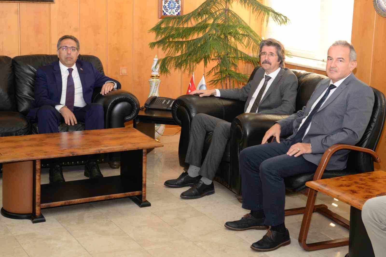 TARIM VE ORMAN BAKAN YARDIMCISI PROF. DR. AHMET GÜMEN, AKADEMİSYEN