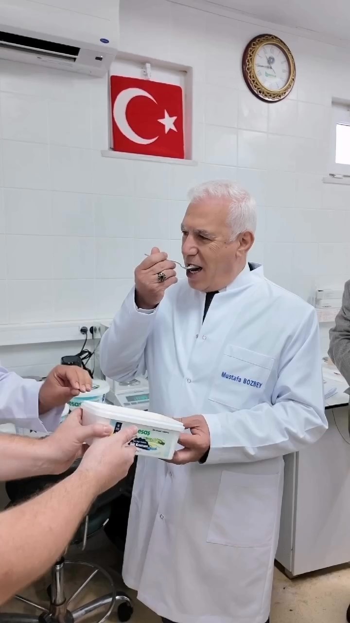 BURSA BÜYÜKŞEHİR BELEDİYE BAŞKANI MUSTAFA BOZBEY, BESAŞ’IN KELES SÜT TESİSİ’Nİ