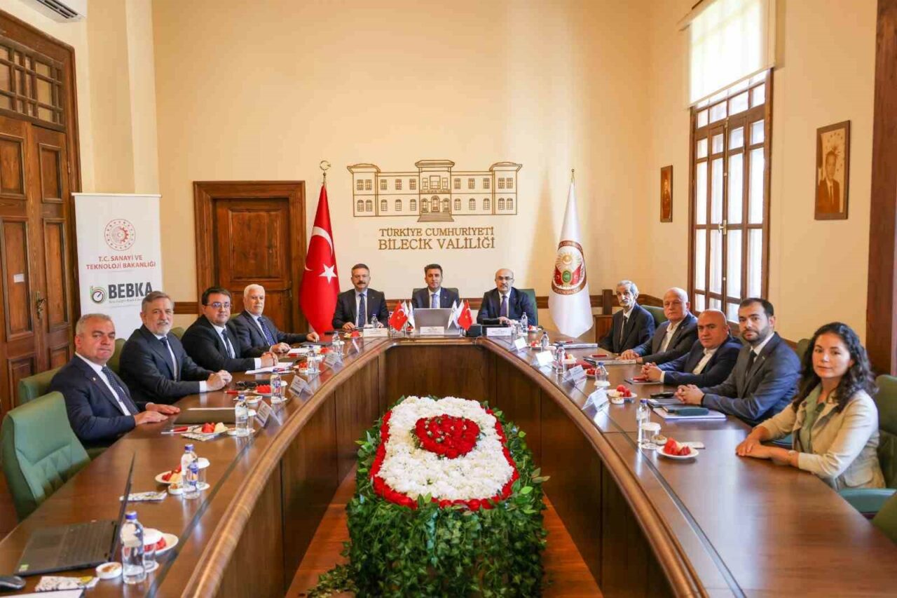 BEBKA Yönetim Kurulu, Bilecik’te toplandı BURSA ESKİŞEHİR BİLECİK KALKINMA AJANSI (BEBKA) YÖNETİM KURULU, BİLECİK VALİSİ