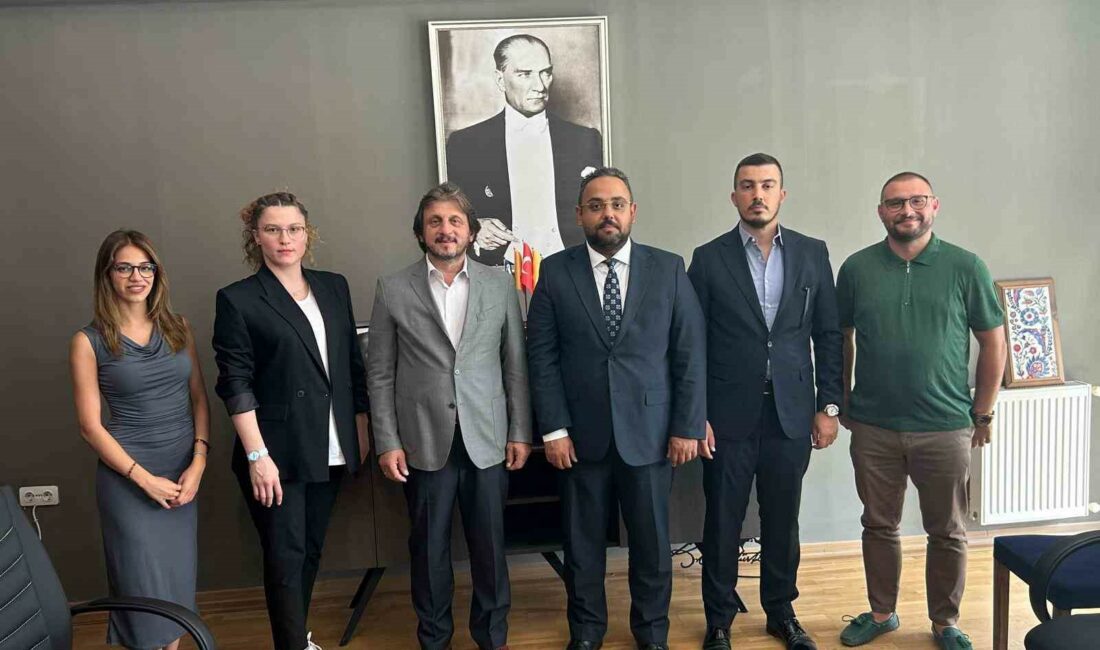 Birkan’dan Türk Hukuk Enstitüsü Bursa Şubesi’ne ziyaret ÖNCEKİ DÖNEM ADALET BAKAN YARDIMCISI ZEKERİYA BİRKAN ,TÜRK HUKUK ENSTİTÜSÜ