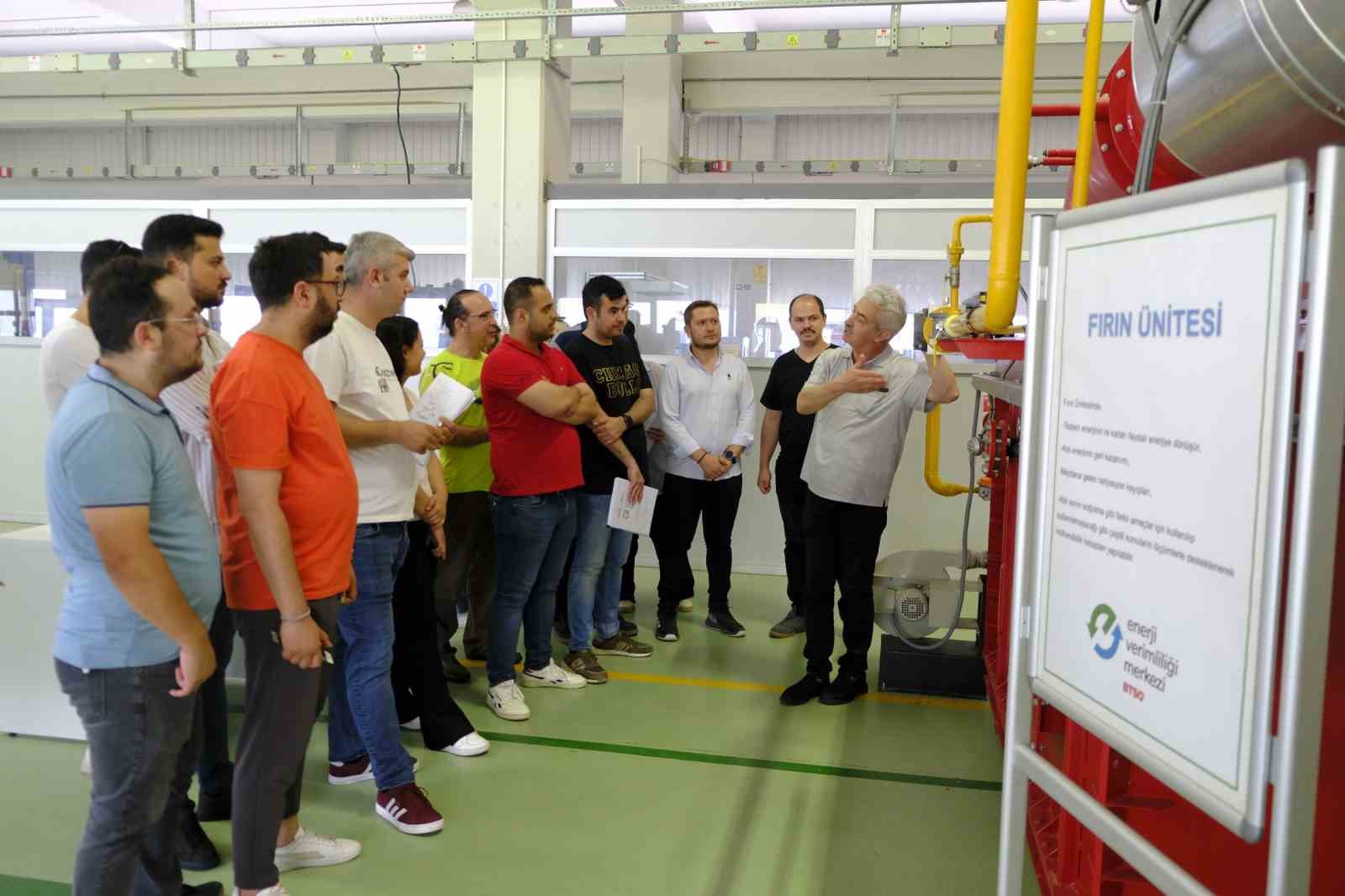 KOBİ’LERİN YEŞİL BÜYÜME VE DİJİTAL DÖNÜŞÜM SÜREÇLERİNE REHBERLİK EDEN BTSO