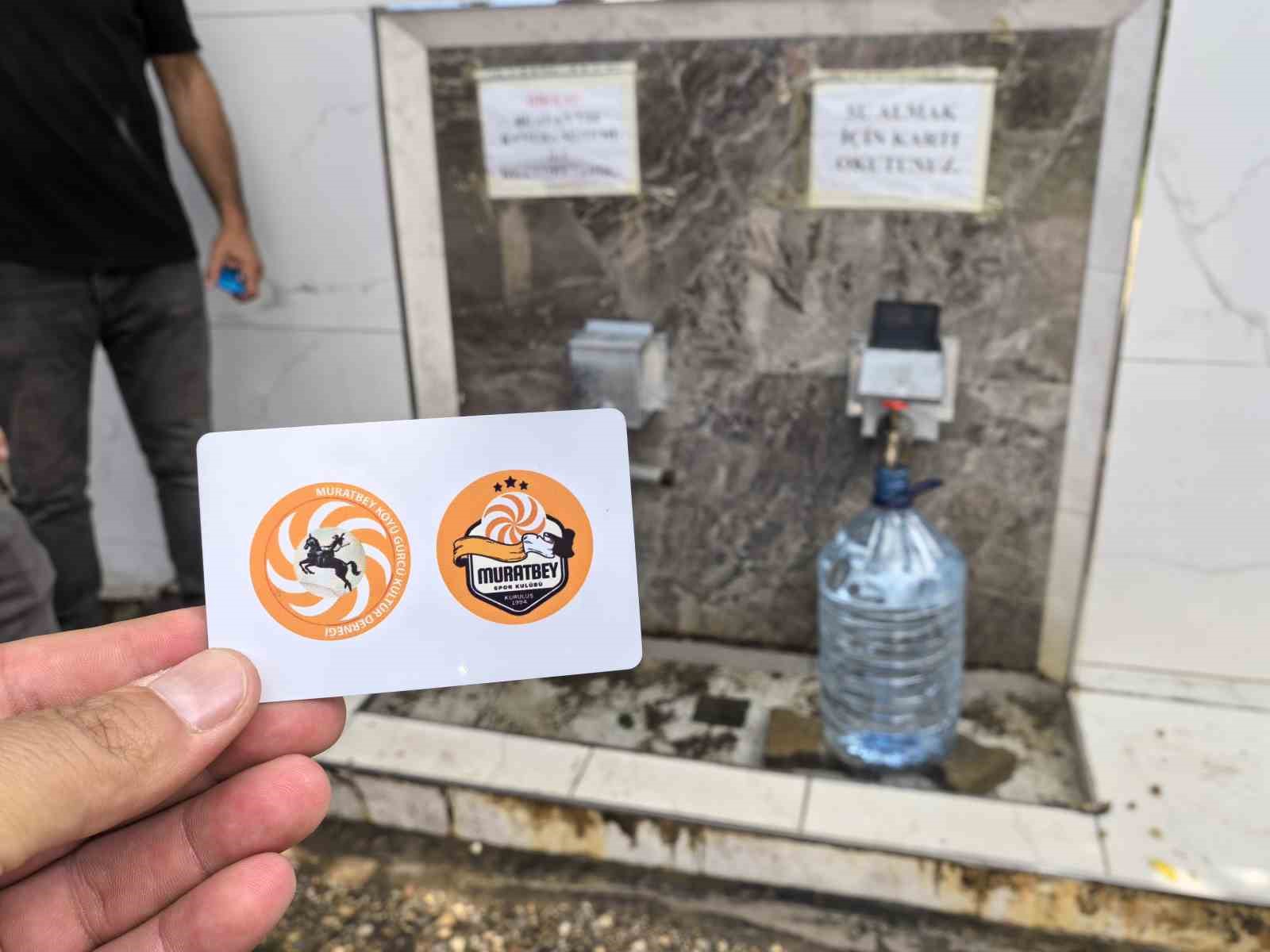 BURSA'NIN İNEGÖL İLÇESİ MURATBEY MAHALLESİ SAKİNLERİ MAHALLE MEYDANINDA BULUNAN ÇEŞMELERDEN