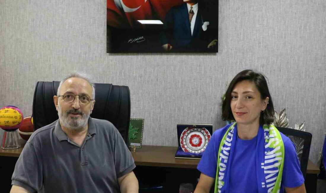 BURSA BÜYÜKŞEHİR BELEDİYESPOR, KADROSUNA SOL OYUN KURUCU BETÜL YILMAZ’I DA