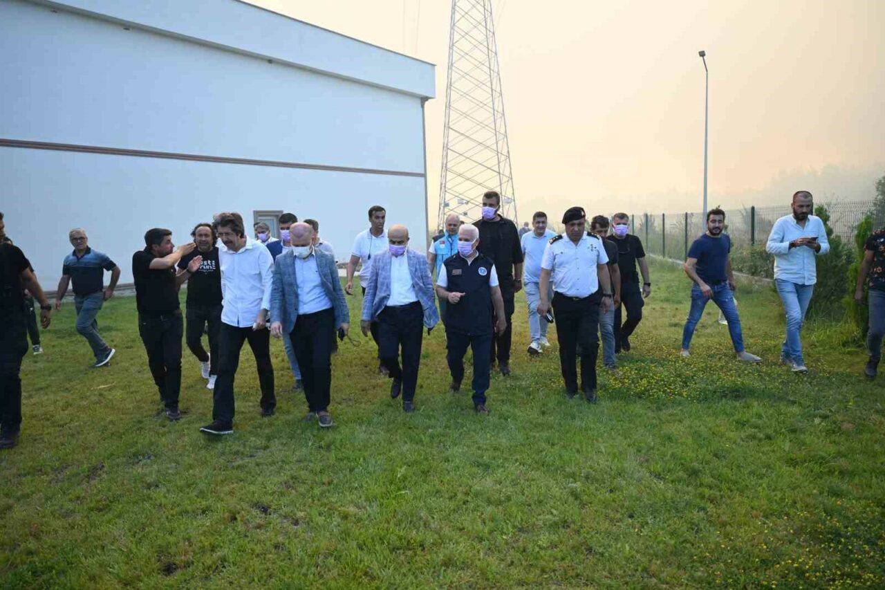 BURSA ULUDAĞ ÜNİVERSİTESİ KAMPÜSÜNDEKİ ORMANLIK ALANDA ETKİLİ OLAN YANGIN, YOĞUN