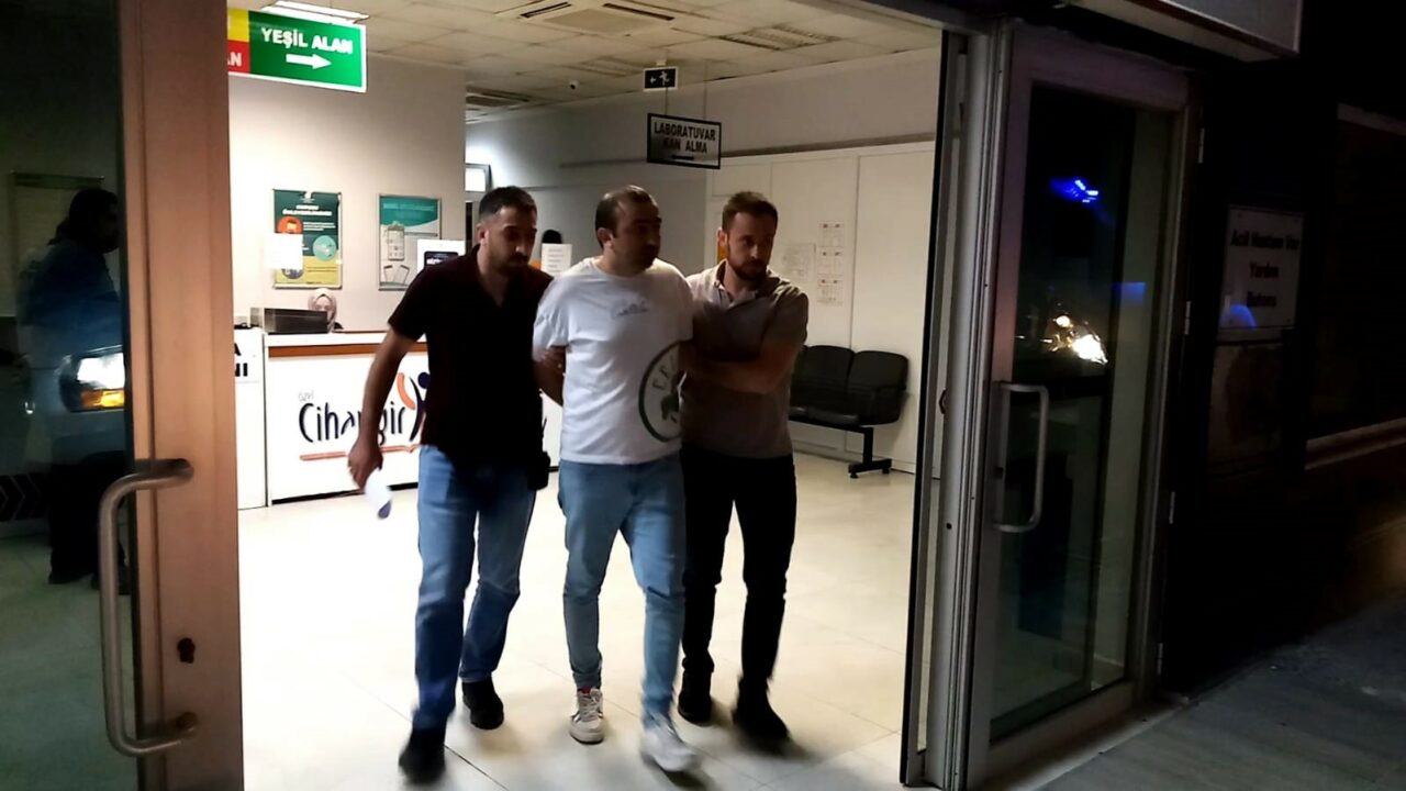 BURSA'DA ÇİFLİKTE ÇIKAN ÇATIŞMADA 3 KİŞİYİ YARALAYAN ŞÜPHELİ TUTUKLANDI