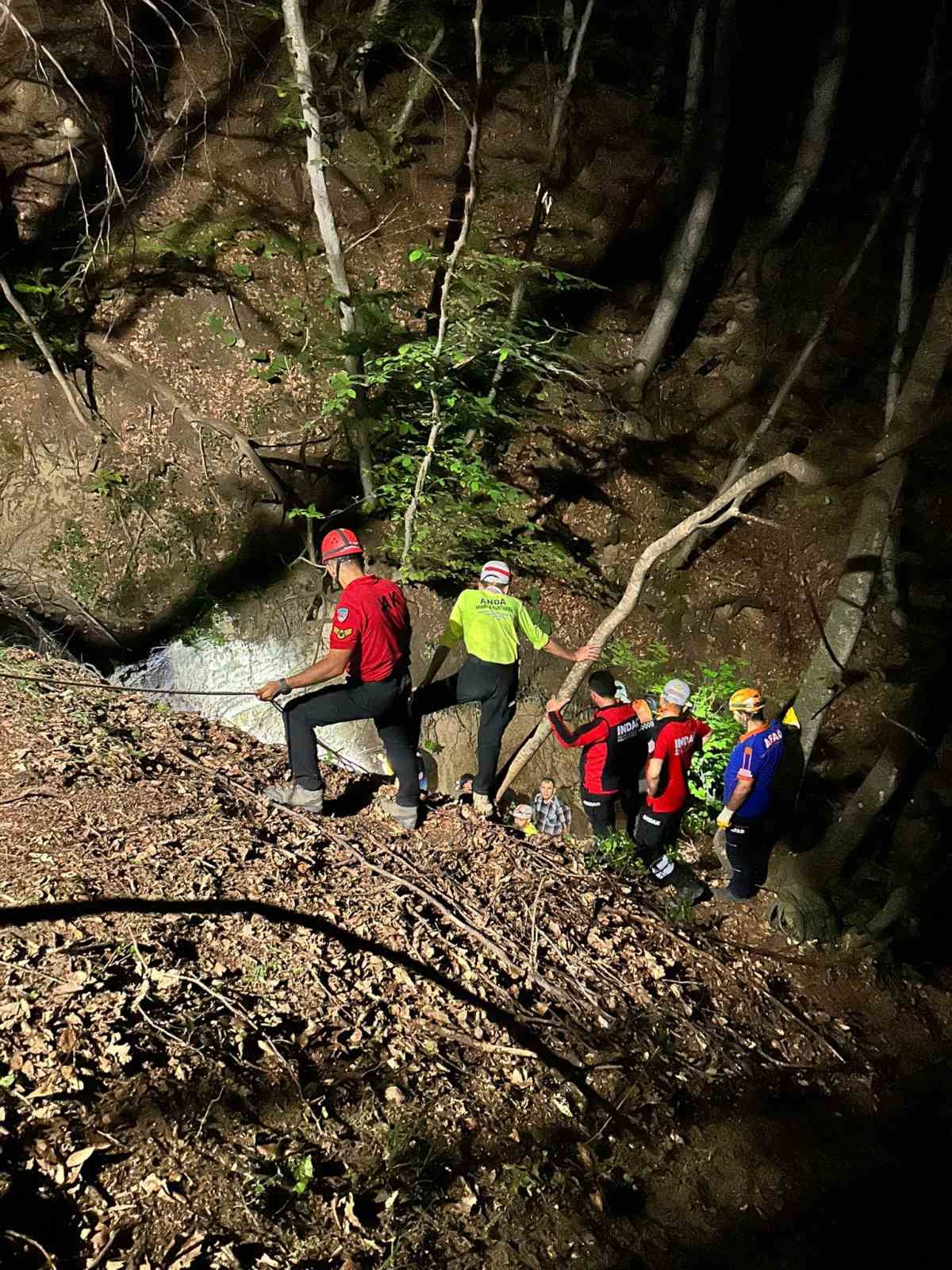 Bursa’nın İnegöl ilçesinde kaybolan adam dere yatağında ölü bulundu.