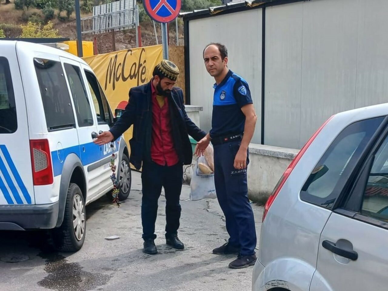 BURSA'NIN GEMLİK İLLÇESİNDE DİLENCİLER YAKALANDI