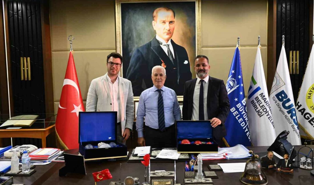 “Bursa’nın kültürel geleceğine birlikte yön vereceğiz” BURSA BÜYÜKŞEHİR BELEDİYE BAŞKANI MUSTAFA BOZBEY, BURSA KÜLTÜR AŞ YÖNETİM