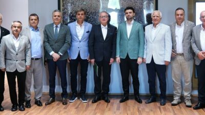 DİVAN KURULU İLE BURSASPOR YÖNETİMİ BİR ARAYA GELDİ.