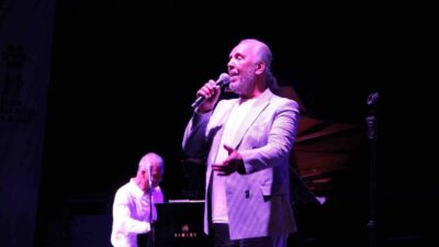 TÜRKİYE’NİN EN GÜÇLÜ SESLERİNDEN VE EN ÖNEMLİ MÜZİSYENLERİNDEN FATİH ERKOÇ