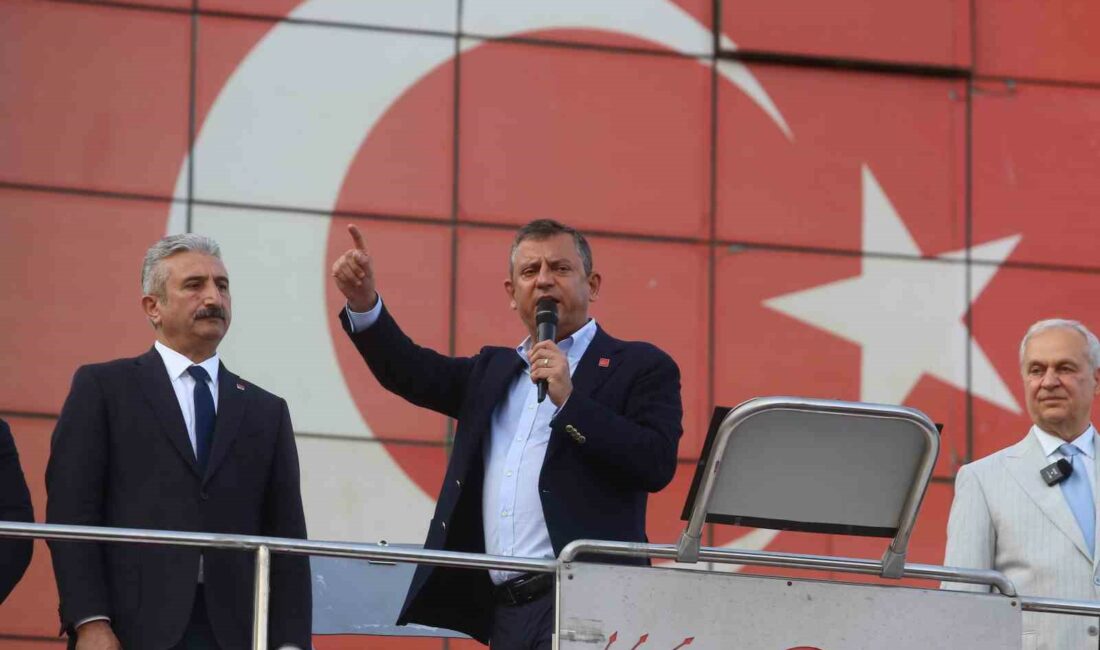 CHP Genel Başkanı Özel: “Mazeret üretmeye gelmedik, icap ederse hepimiz çıkarız çöpleri toplarız” BURSA’DA BELEDİYELERİN SOSYAL GÜVENLİK KURUMU'NA (SGK) OLAN PRİM BORÇLARINA İLİŞKİN