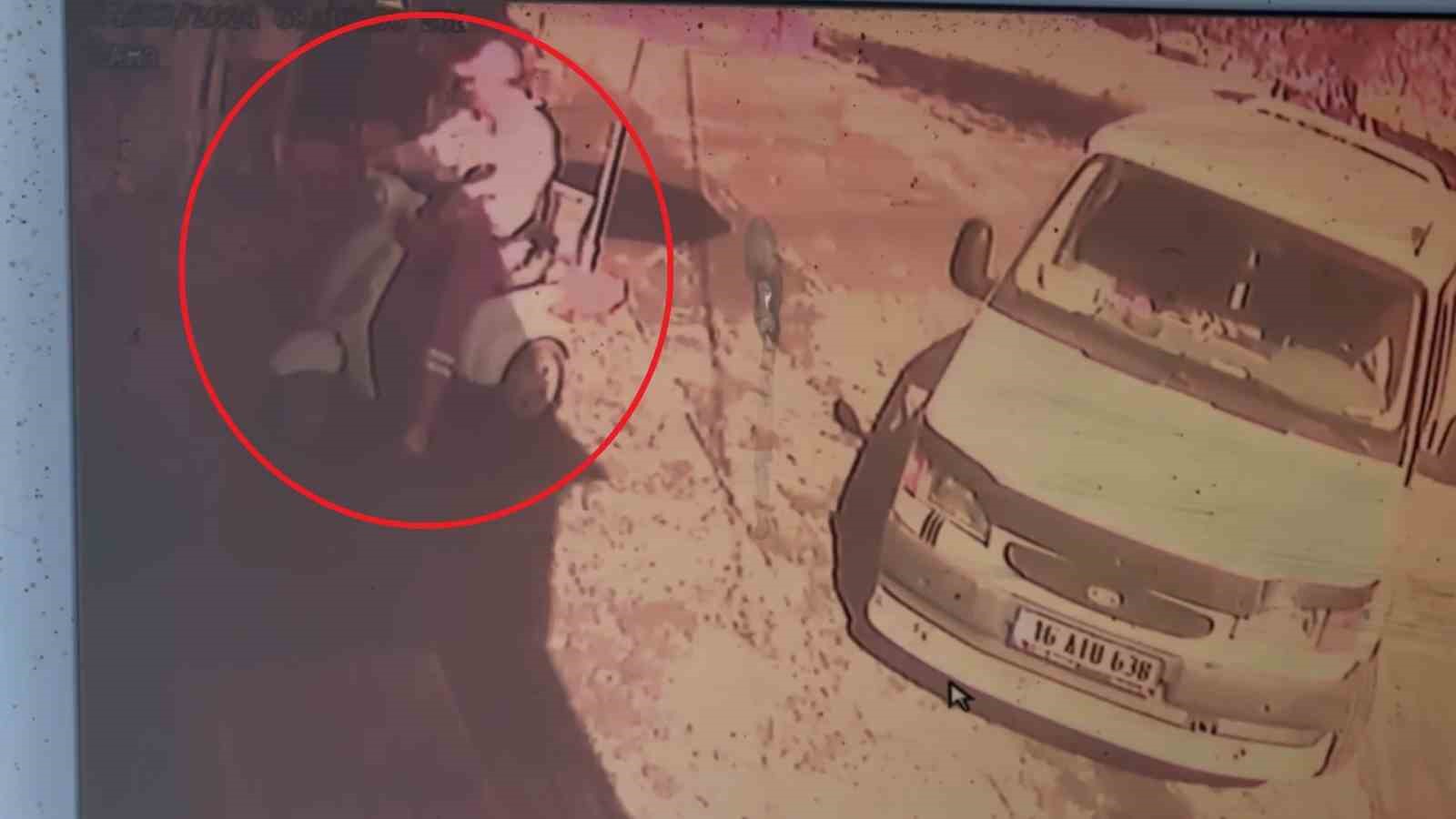 Bursa’nın Gürsu ilçesinde, elektrik akımına kapılan kişi öldü.