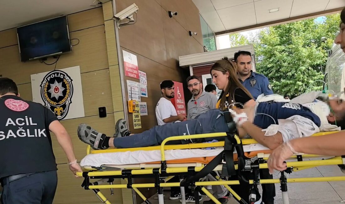 Fabrikanın çatısından düşen işçi hayatını kaybetti FABRİKANIN ÇATISINDAN DÜŞÜP AĞIR YARALANAN OSMAN T. (38) HAYATINI KAYBETTİ