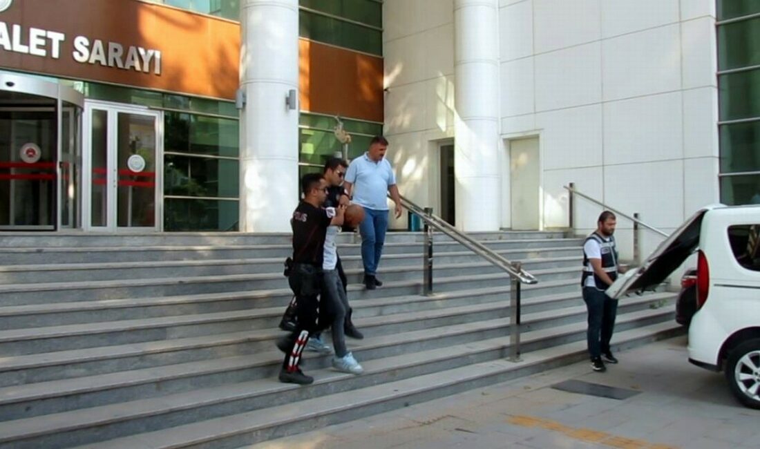 Hesaba itiraz eden müşteri büfe sahibini bıçakla öldürdü MUDANYA'DA BÜFEDE GELEN HESABA İTİRAZ EDEN MÜŞTERİ, DÜKKAN SAHİBİNİ KALBİNDEN