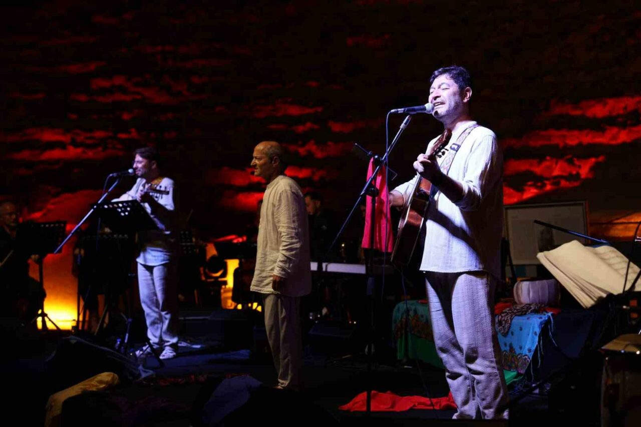 BURSA BÜYÜKŞEHİR BELEDİYESİ TARAFINDAN 2024’ÜN NAZIM HİKMET YILI İLAN EDİLMESİYLE,