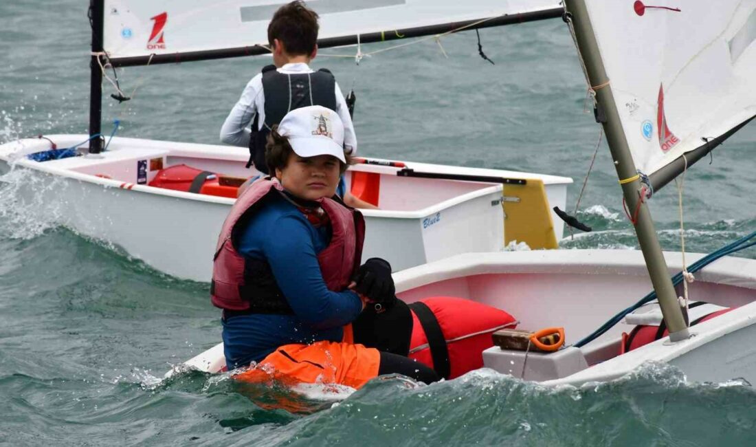 İznik’te İbrahim Öncü Kupası Yelken Yarışları başladı İZNİK GÖLÜ’NDE GERÇEKLEŞTİRİLEN YELKEN YARIŞLARINDA GENÇLER RÜZGARA KARŞI MUHTEŞEM MÜCADELELER