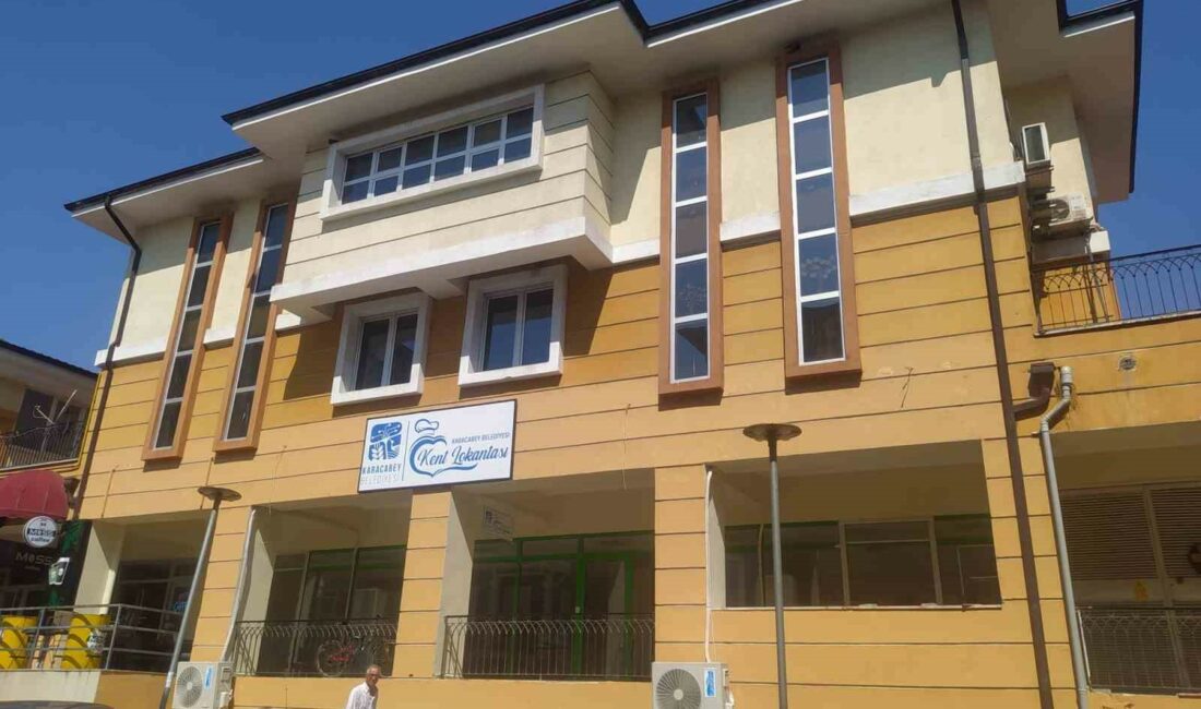 Karacabey’de ‘Kent Lokantası’ hazırlıkları sürüyor KARACABEY BELEDİYESİ'NİN SOSYAL HİZMET PROJELERİ ARASINDA YER ALAN KENT LOKANTASI,