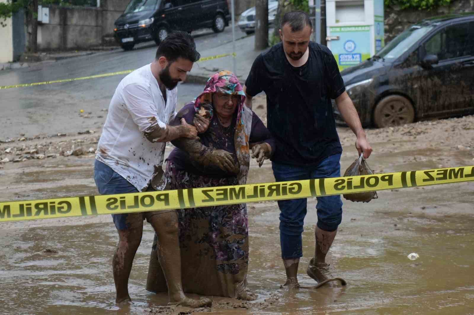 METEOROLOJİ BURSA İÇİN UYARI VERDİ (ARŞİV)