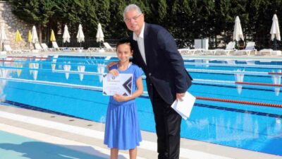 MUDANYA BELEDİYESİ TARAFINDAN DÜZENLENEN YÜZME KURSLARI 1. DÖNEMİ BAŞARIYLA TAMAMLANDI.