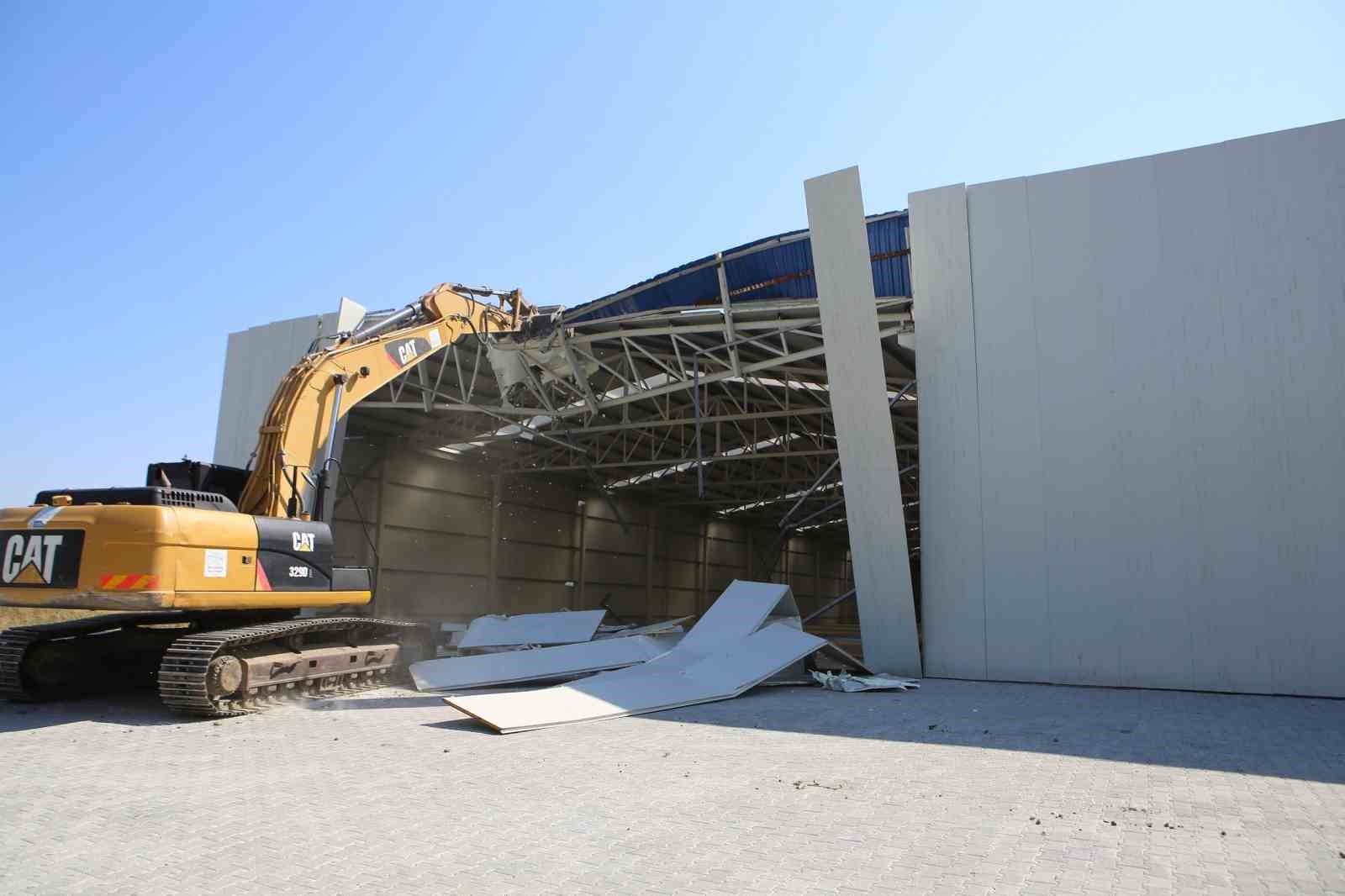 NİLÜFER BELEDİYESİ KAÇAK YAPILAŞMAYA KARŞI ÖRNEK MÜCADELESİNİ SÜRDÜRÜYOR. NİLÜFER BELEDİYESİ