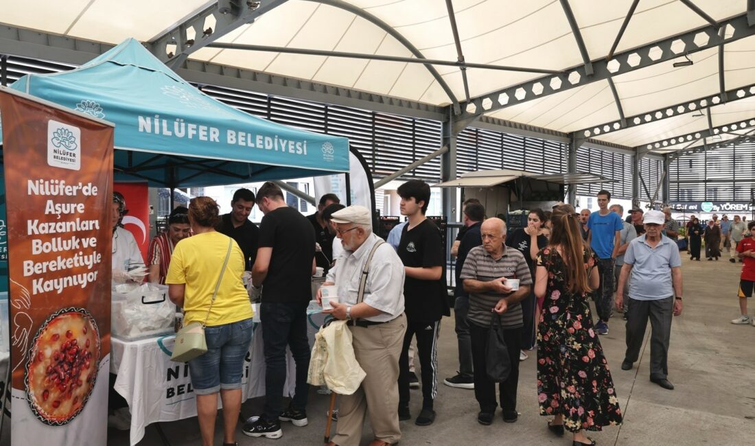 Nilüfer’de aşure kazanı kaynıyor BİRLİK VE BERABERLİĞİN SİMGESİ AŞURE GELENEĞİ NİLÜFER’DE SÜRDÜRÜLMEYE DEVAM EDİYOR.