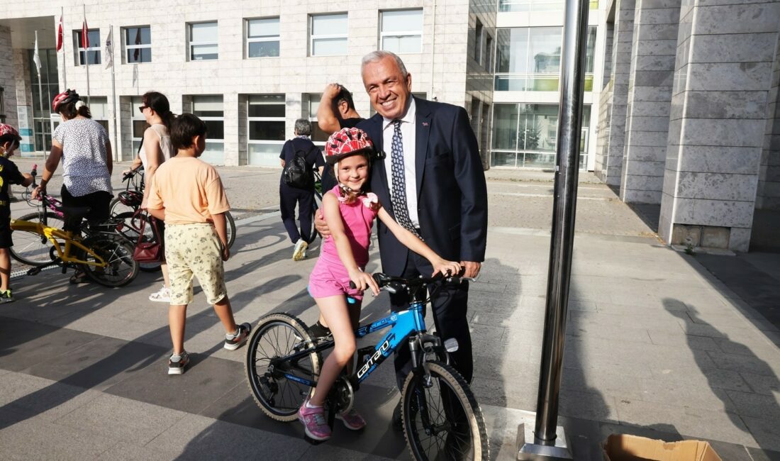 Nilüfer’de bisiklet kullanımı daha da artacak NİLÜFER BELEDİYESİ İLE NİLÜFER KENT KONSEYİ İŞ BİRLİĞİNDE DÜZENLENEN NİLÜFER