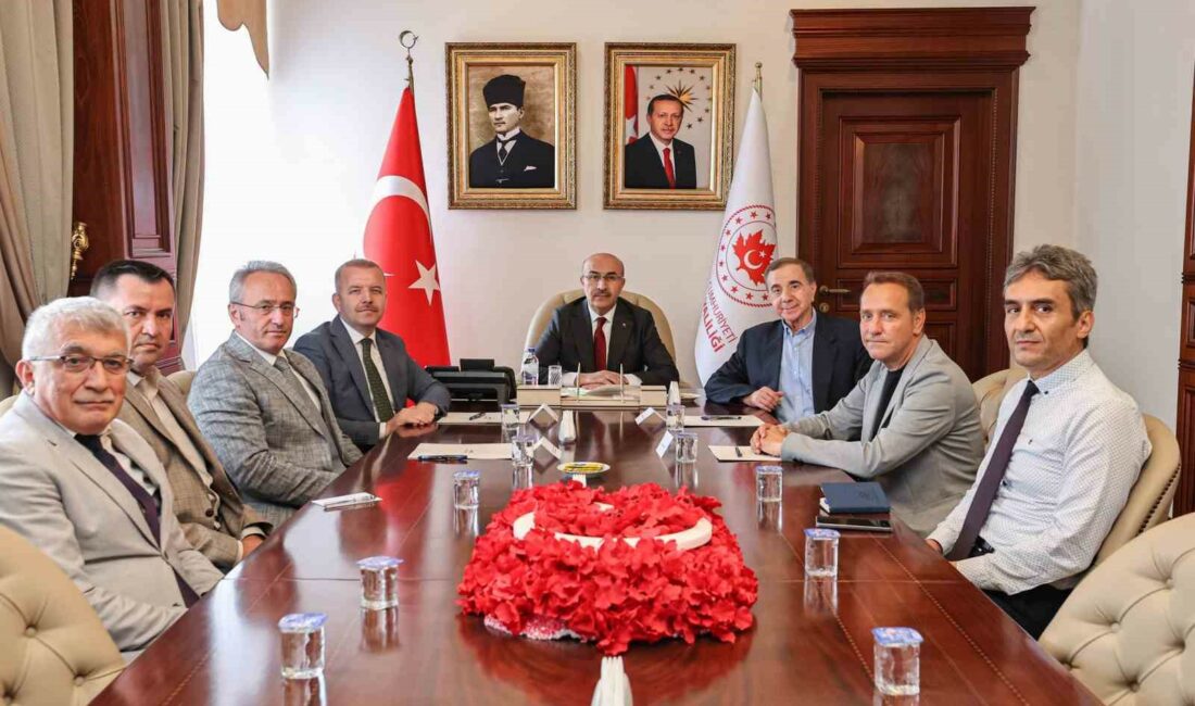 Nilüfer’e 32 sınıflık ortaokul NİLÜFER İLÇESİNE KAZANDIRILACAK OLAN 32 DERSLİK ORTAOKUL İÇİN İLK İMZALAR