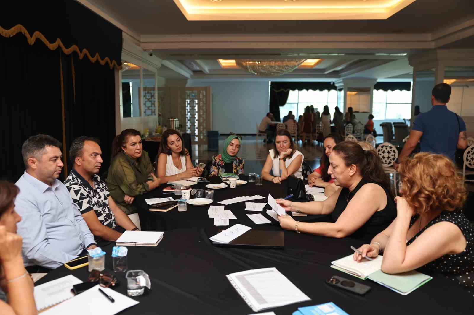 NİLÜFER BELEDİYESİ, 5 YILLIK YOL HARİTASINI ORTAK AKILLA BELİRLEMEK İÇİN