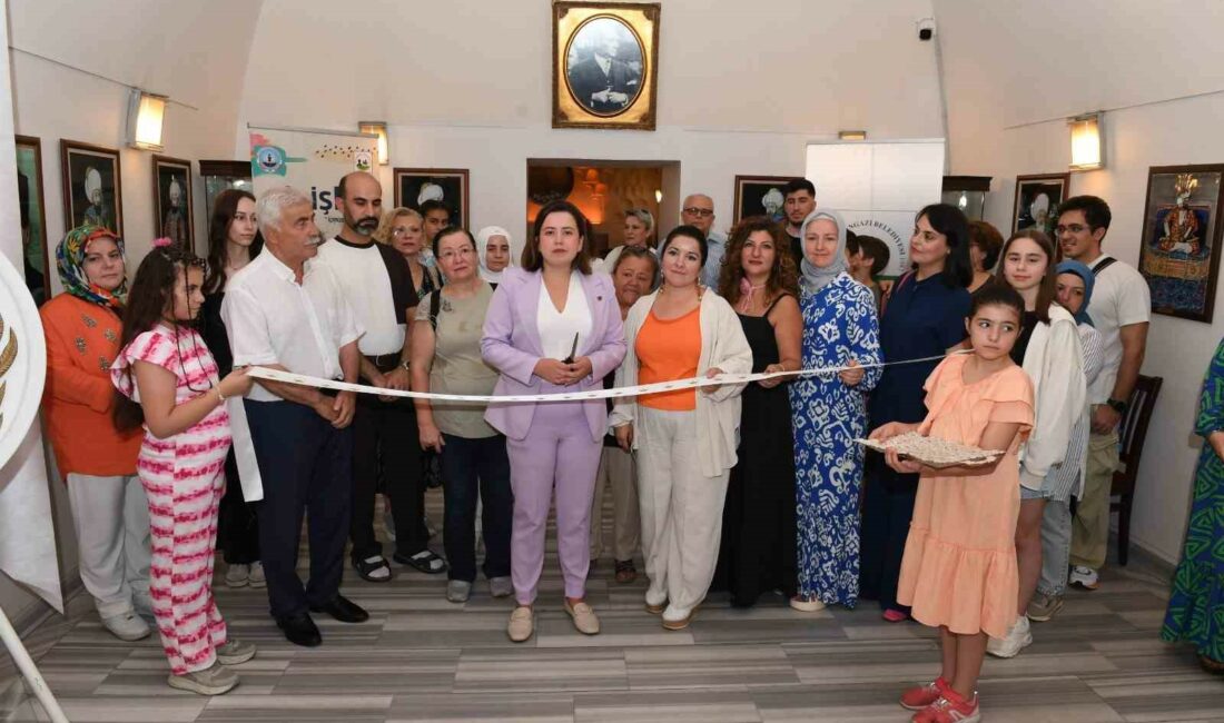 OSMEK Yıl Sonu Resim Sergisi göz doldurdu OSMANGAZİ MESLEK EDİNDİRME KURSLARI (OSMEK) BÜNYESİNDE AÇILAN RESİM KURSU’NDA EĞİTİM