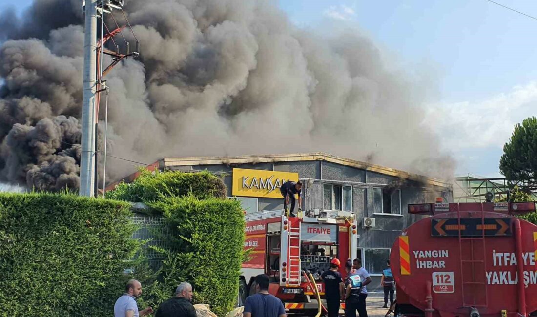 Sandalye fabrikasındaki yangının boyutu dron ile görüntülendi İNEGÖDEKİ YANGIN KONTROL ALTINA ALINDI