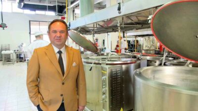 BURSA YEMEK SANAYİCİLERİ DERNEĞİ (BUYSAD) BAŞKANI COŞKUN DÖNMEZ, 1 OCAK