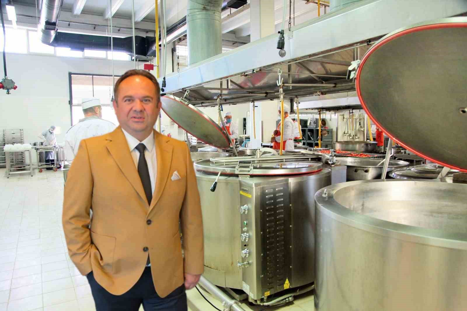 BURSA YEMEK SANAYİCİLERİ DERNEĞİ (BUYSAD) BAŞKANI COŞKUN DÖNMEZ, 1 OCAK