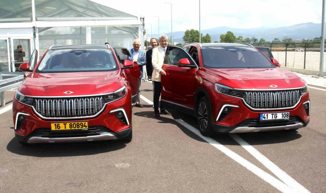 TOGG’un yeni modeli T10F çalışmaları sürüyor… BURSA SANAYİCİLERİ VE İŞİNSANLARI DERNEĞİ (BUSİAD) YÖNETİM KURULU, TOGG OTOMOBİL