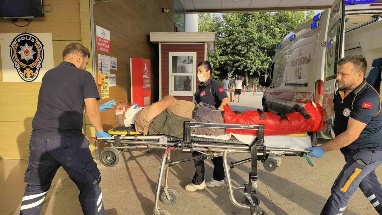 BURSA’NIN İNEGÖL İLÇESİNDE MEYDANA GELEN KAZADA TRAKTÖRÜNÜN ÜZERİNDEN GEÇTİĞİ ÇİFTÇİ