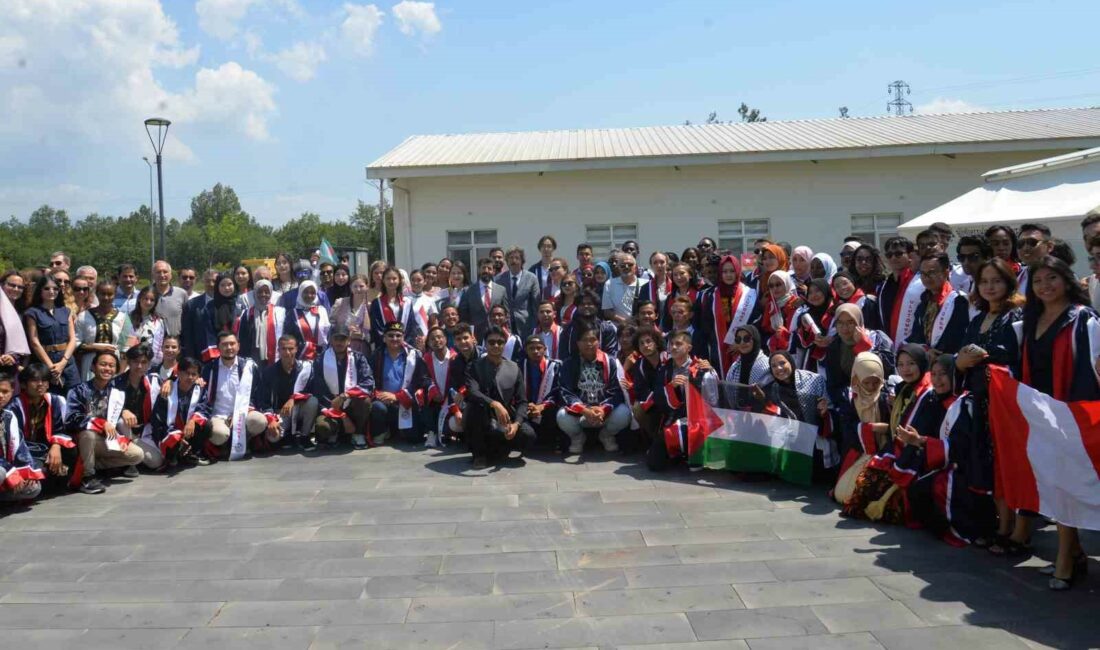 BURSA ULUDAĞ ÜNİVERSİTESİ’NDE (BUÜ) TÜRKÇE EĞİTİMİ ALAN YABANCI ÖĞRENCİLER, GERÇEKLEŞTİRİLEN