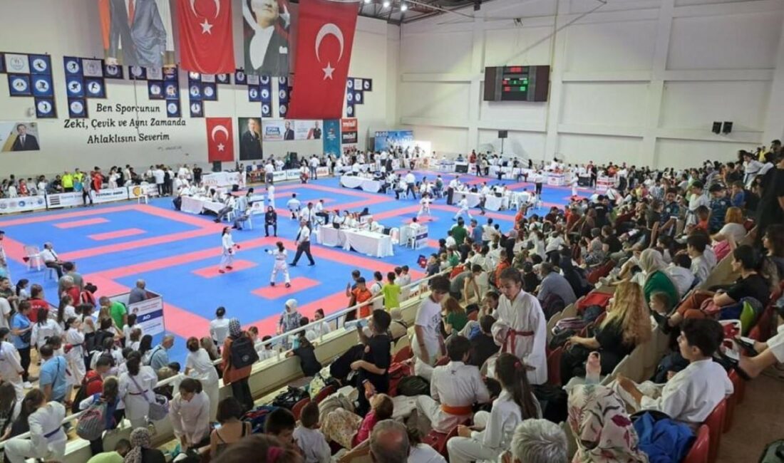 Uluslararası Karate Turnuvası, 15 ülkenin katılımıyla 5. kez Gemlik’te başlıyor. GEMLİK BELEDİYESİ, TÜRKİYE KARATE FEDERASYONU VE GEMLİK BELEDİYESPOR KULÜBÜ İŞBİRLİĞİYLE