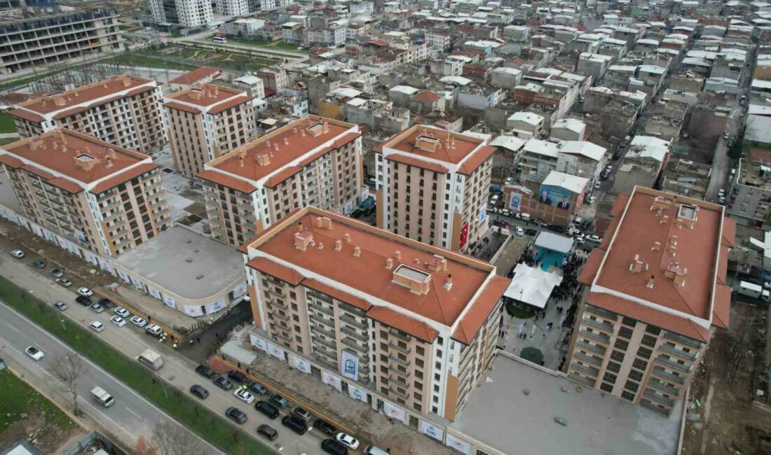 YILDIRIM BELEDİYESİ, DEVAM EDEN 22 FARKLI PROJE KAPSAMINDA, KULLANIM ÖMRÜNÜ