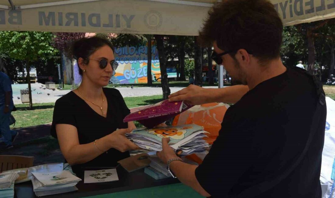 Yıldırım’da eksi kitaplar değerlendiriliyor YILDIRIM BELEDİYESİ, KULLANILMIŞ TEST KİTABI, DEFTER VE OKUL KİTAPLARINI GETİREN