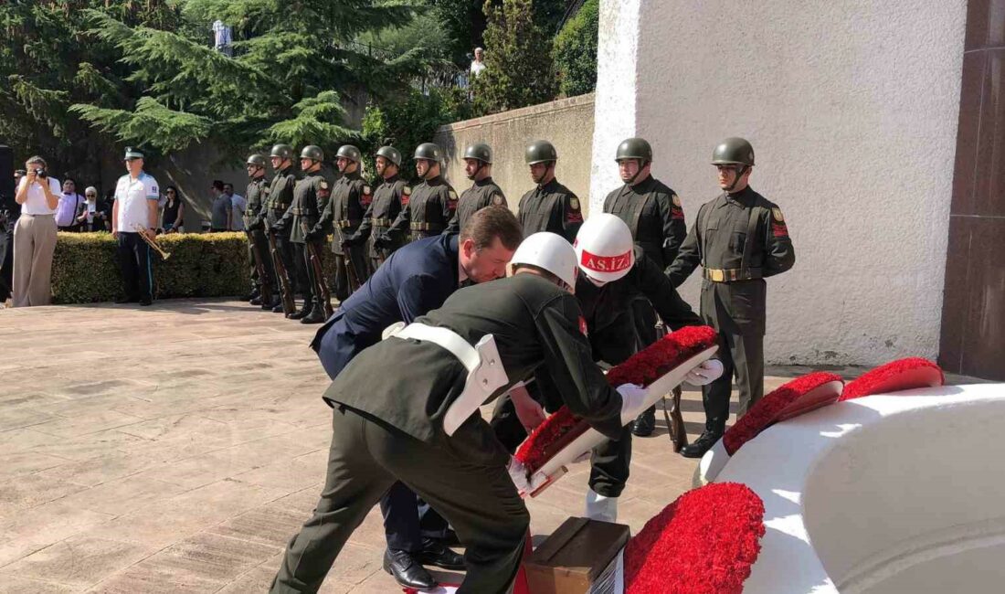 3. Cumhurbaşkanı Celal Bayar, 38. ölüm yıl dönümünde anıldı TÜRKİYE CUMHURİYETİNİN 3.CUMHURBAŞKANI CELAL BAYAR’IN VEFATININ 38.YILDÖNÜMÜ NEDENİYLE CELAL BAYAR’IN