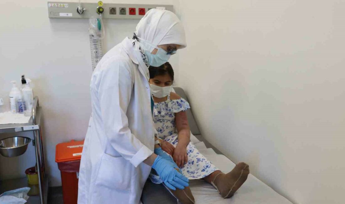 Bursa’da 9 yaşındaki kız çocuğu güneş panelinde yandı GÜNEŞ PANELİYLE OYUN OYNAMAK İSTEYEN KIZ ÇOCUĞU YANDI!