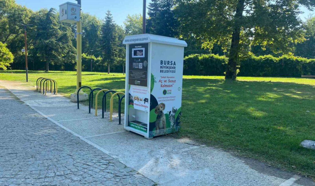 BURSA BÜYÜKŞEHİR BELEDİYESİ, KENTİN FARKLI NOKTALARINA YERLEŞTİRDİĞİ MAMAMATİK OTOMATLARIYLA PLASTİK,