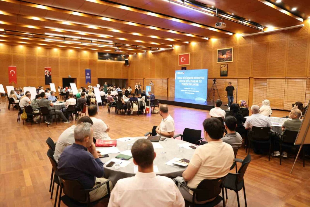 BURSA BÜYÜKŞEHİR BELEDİYE BAŞKANI MUSTAFA BOZBEY, KENTİN TURİZM KONUSUNDA BÜYÜK