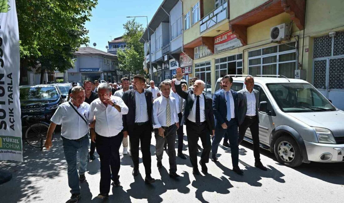 BAŞKAN BOZBEY, “ÇİFTÇİLER, BU KENTİN CAN DAMARIDIR”