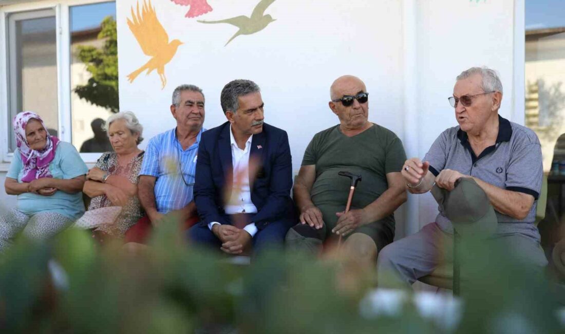 Başkan Deviren, yaşlıları ziyaret etti GEMLİK BELEDİYE BAŞKANI ŞÜKRÜ DEVİREN, KURŞUNLU'DA BULUNAN BAYRAM DEMİR YAŞLI