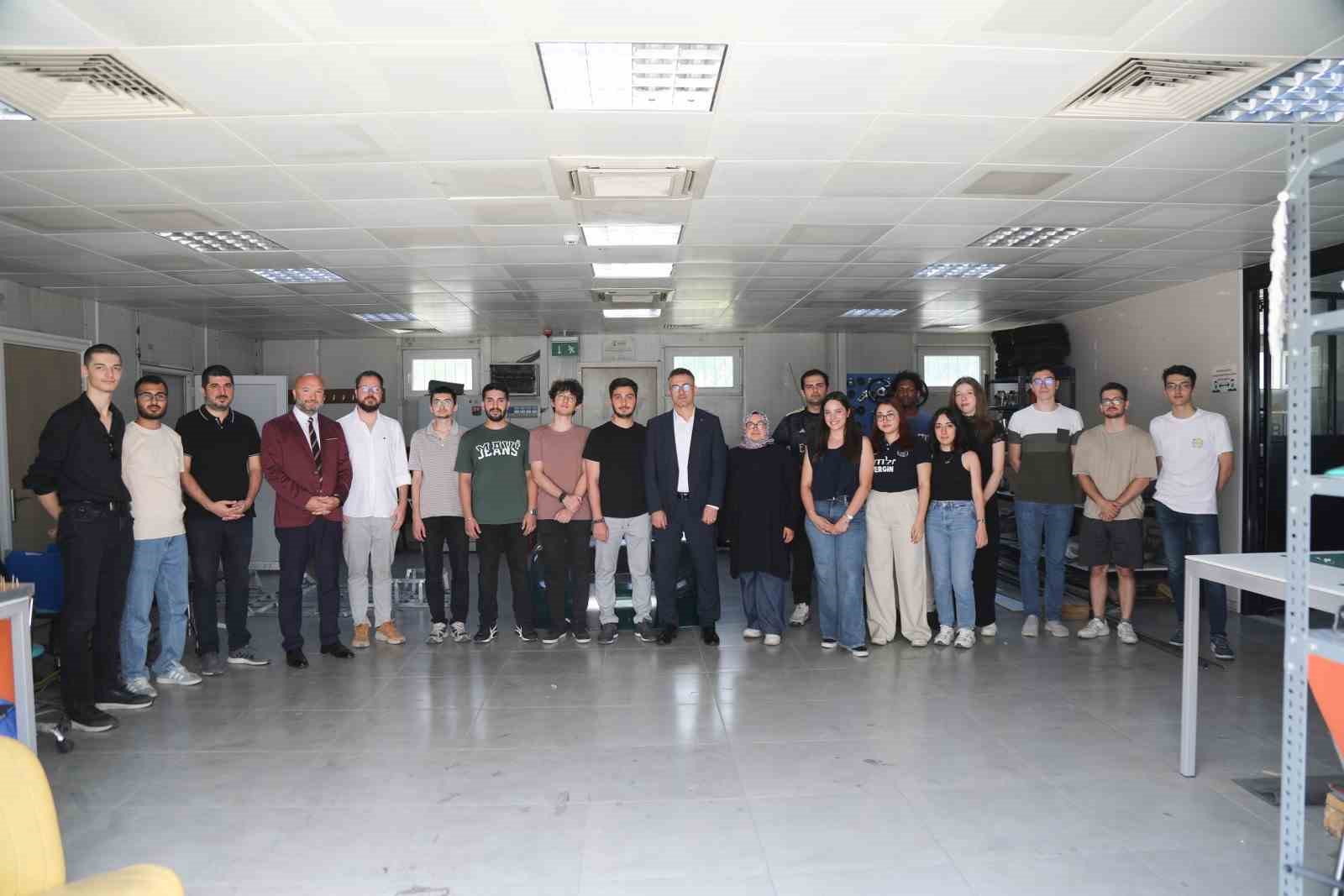 BURSA TEKNİK ÜNİVERSİTESİNİ (BTÜ), TEKNOFEST EFFİCİENCY CHALLENGE ELEKTRİKLİ ARAÇ YARIŞLARI’NDA